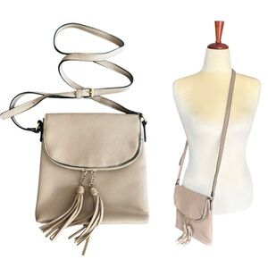 Brentano Vegan Leather Crossbody Purse Bag Flap Gold Tassels Tan Camel 9…
